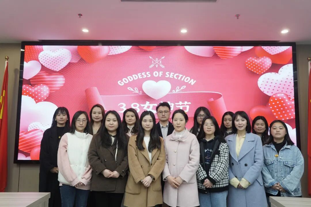 巾帼绽芳华 巧手迎三八——顺安电子开展庆三八妇女节主题